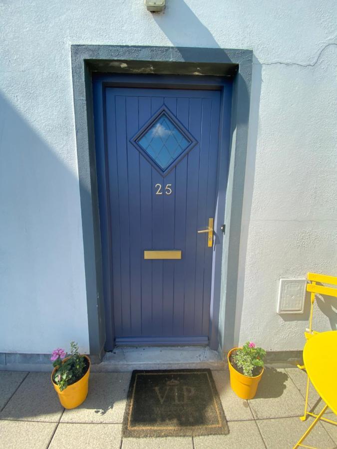 3 Bedroom House Located In Centre Of Carndonagh Eksteriør bilde